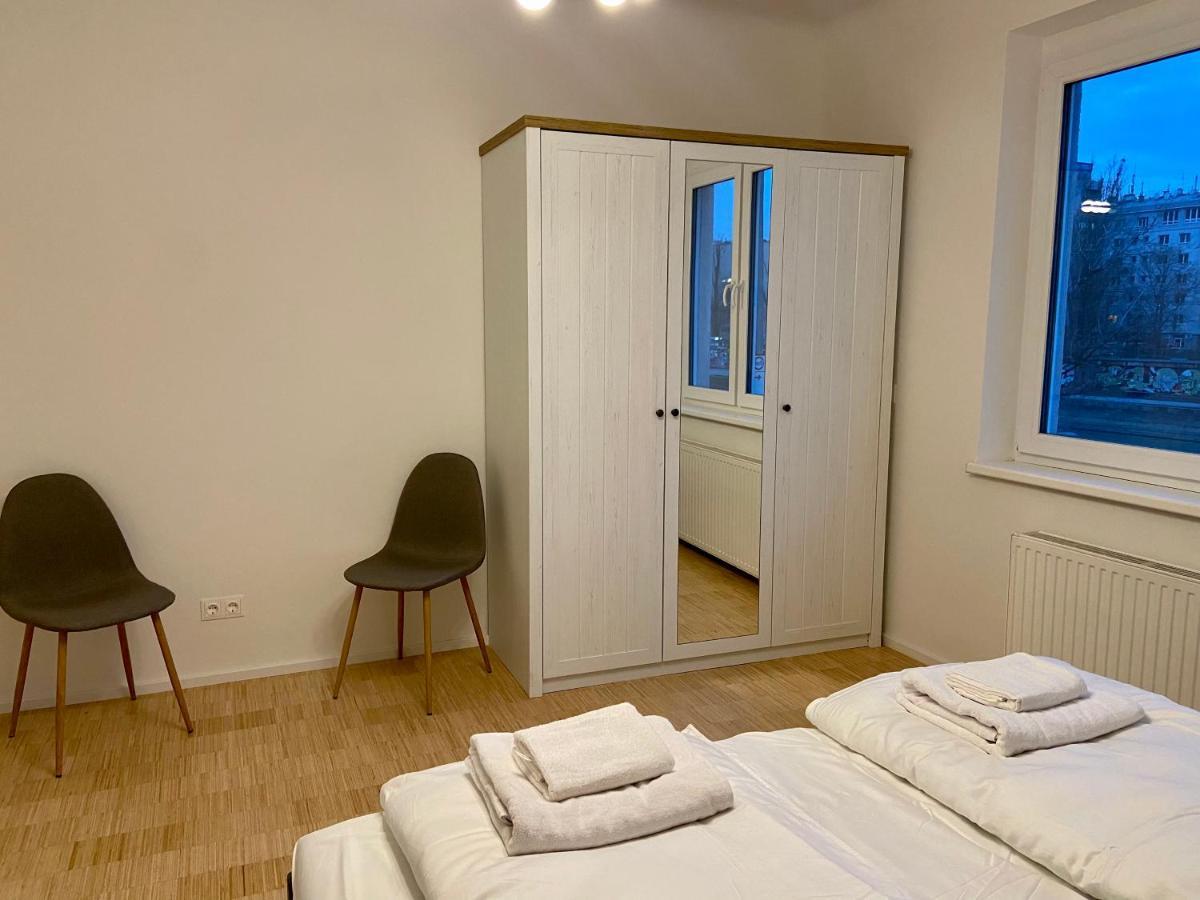 Lion'S Rooms N Apartments Виена Екстериор снимка