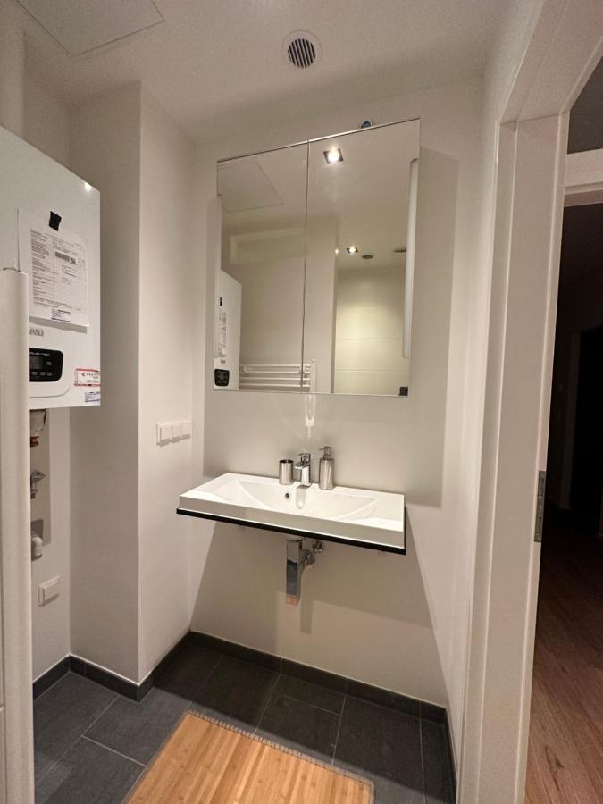 Lion'S Rooms N Apartments Виена Екстериор снимка