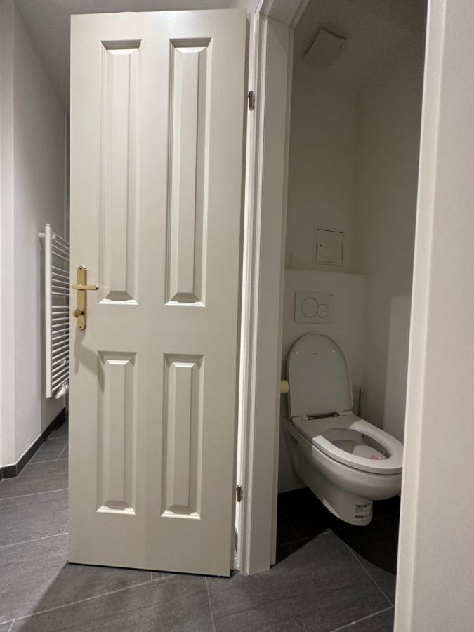 Lion'S Rooms N Apartments Виена Екстериор снимка