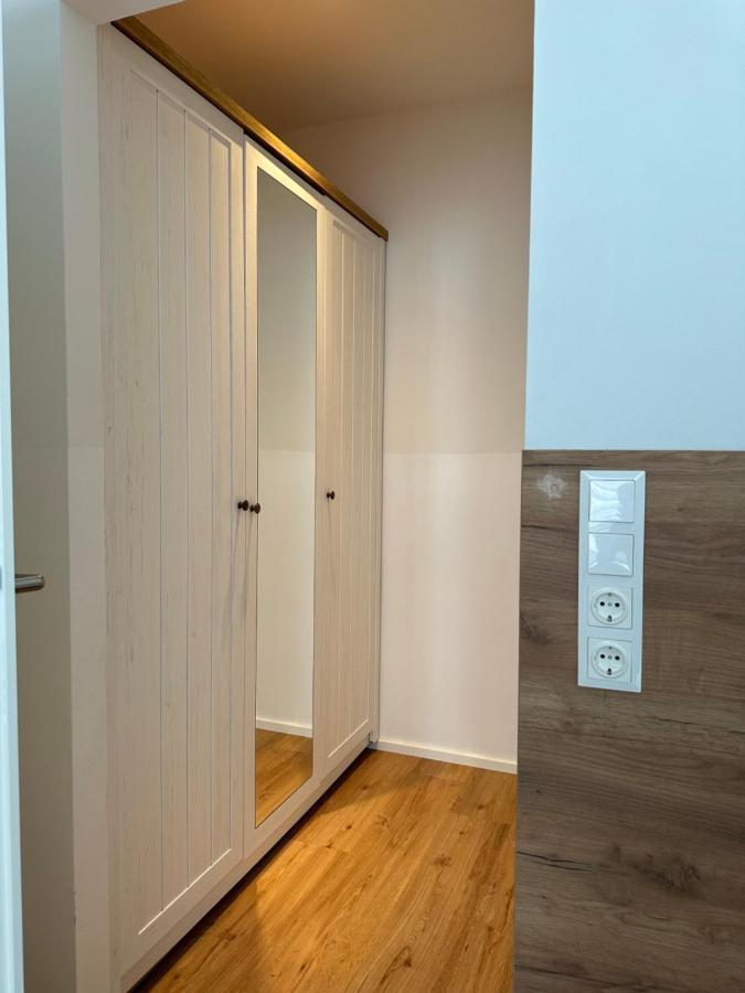 Lion'S Rooms N Apartments Виена Екстериор снимка