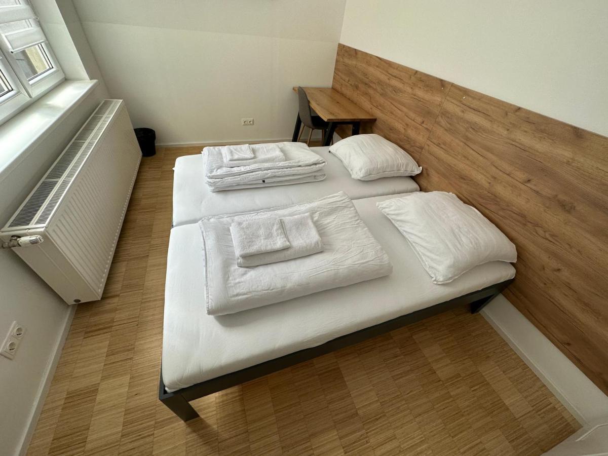 Lion'S Rooms N Apartments Виена Екстериор снимка