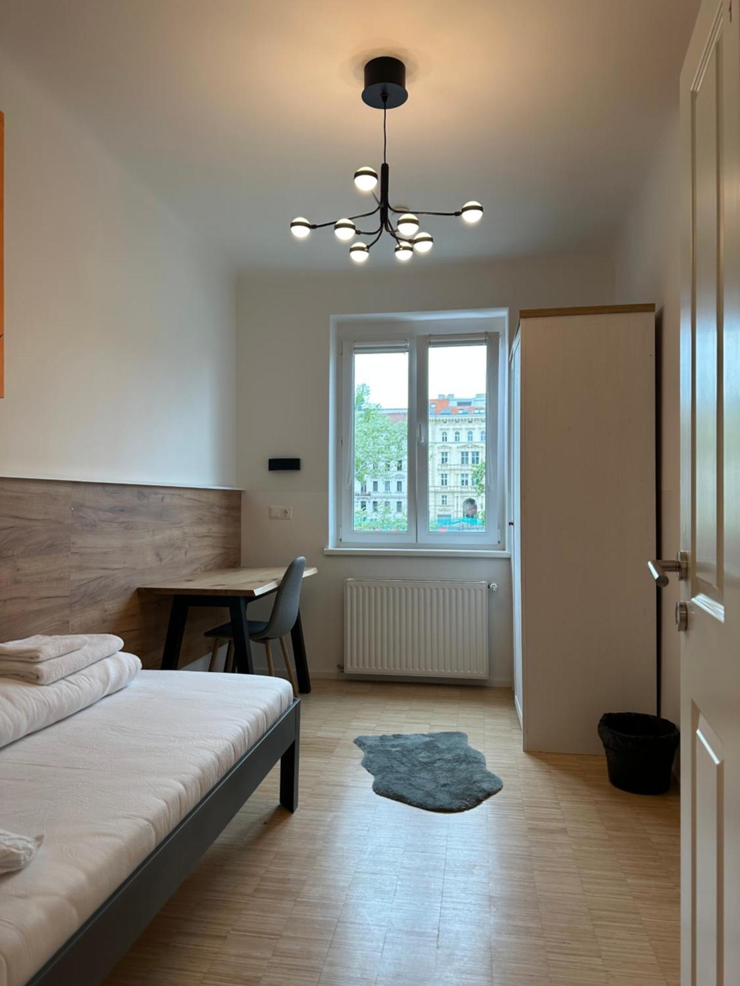 Lion'S Rooms N Apartments Виена Екстериор снимка